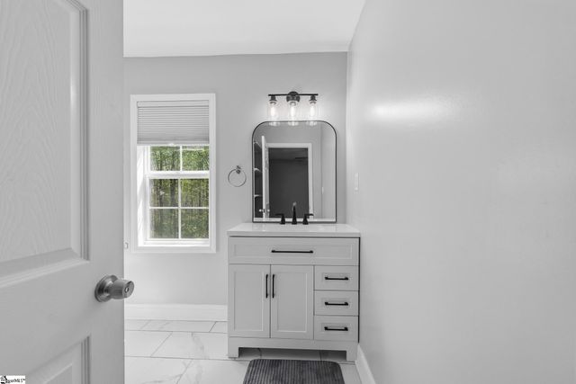 2140 Geer Highway, Travelers Rest, SC 29690