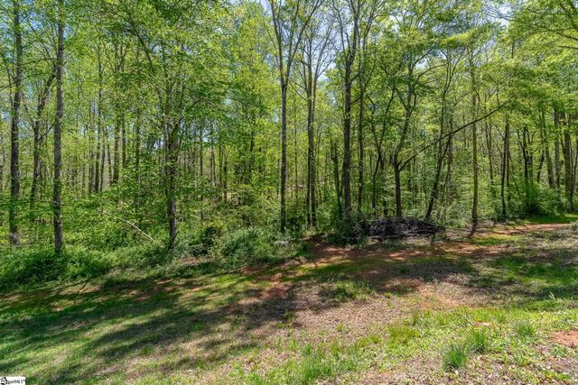 2140 Geer Highway, Travelers Rest, SC 29690