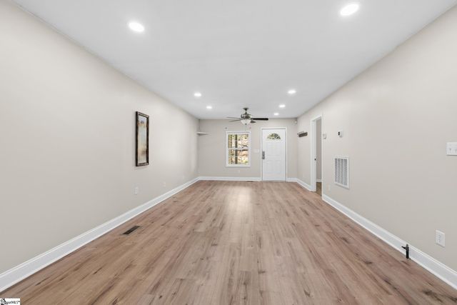 2140 Geer Highway, Travelers Rest, SC 29690