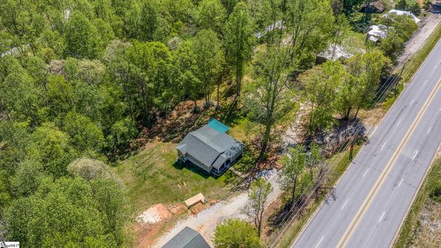 2140 Geer Highway, Travelers Rest, SC 29690