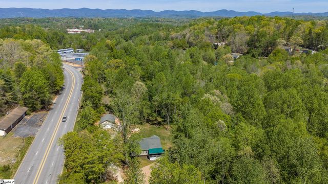 2140 Geer Highway, Travelers Rest, SC 29690