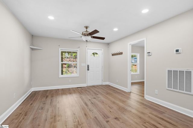 2140 Geer Highway, Travelers Rest, SC 29690