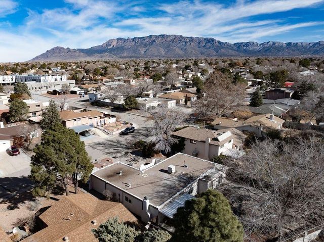 6436 Colleen Avenue NE, Albuquerque, NM 87109