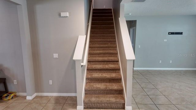 11237 AMBER RIDGE DRIVE, Zellwood, FL 32798