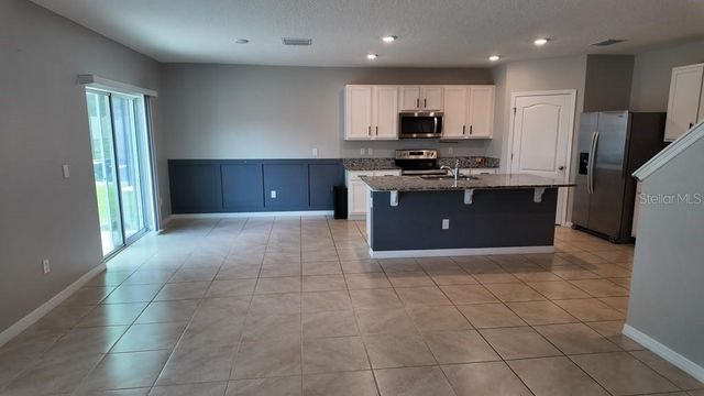 11237 AMBER RIDGE DRIVE, Zellwood, FL 32798
