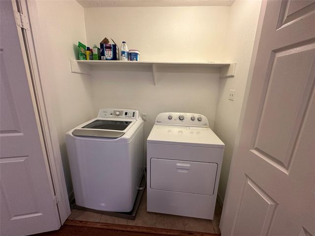 2204 Gemini Street, Houston, TX 77058