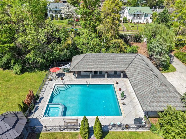 1511 Carroll Lane, Chattanooga, TN 37405