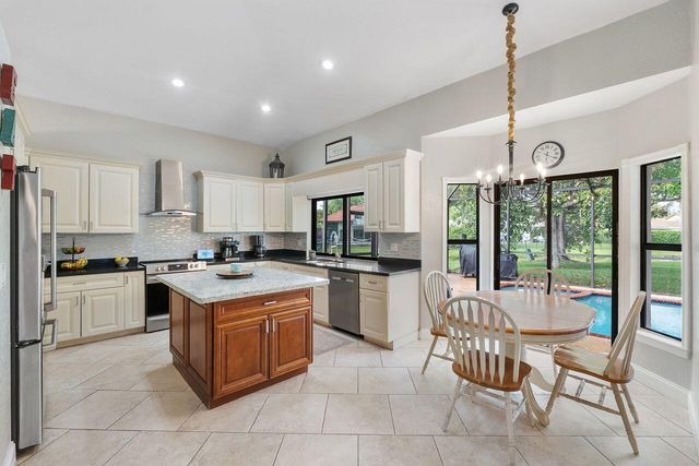 6273 NW 52nd Street, Coral Springs, FL 33067