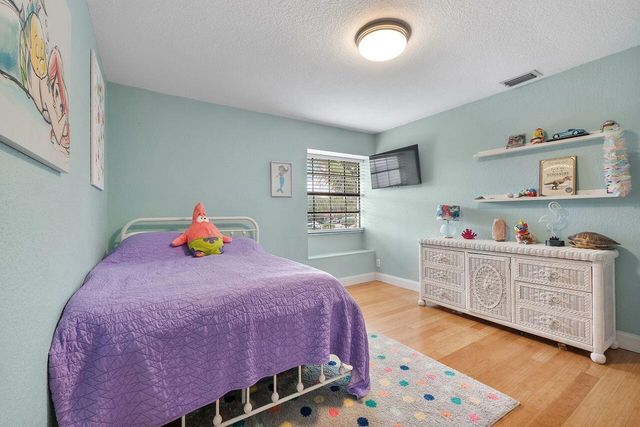 6273 NW 52nd Street, Coral Springs, FL 33067