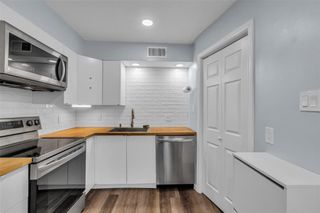 386 N Post Oak Lane, Houston, TX 77024