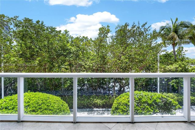 16500 Collins Avenue TH9, Sunny Isles Beach, FL 33160
