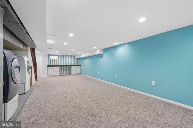 412 RIVELY AVE, Glenolden, PA 19036