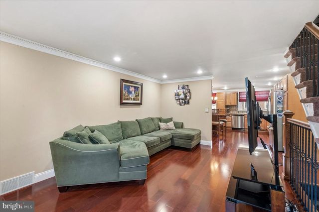 412 RIVELY AVE, Glenolden, PA 19036