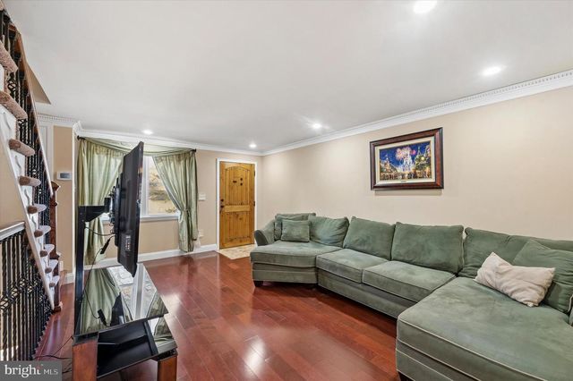 412 RIVELY AVE, Glenolden, PA 19036