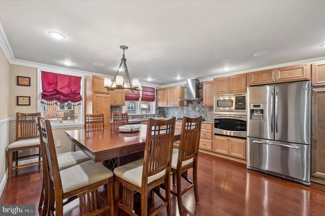 412 RIVELY AVE, Glenolden, PA 19036