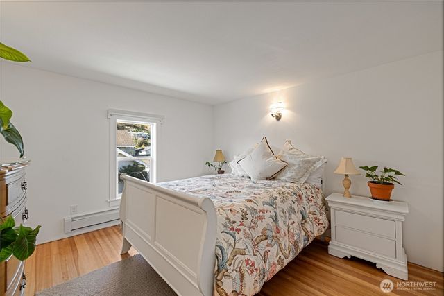 202 Prospect Street E, Eatonville, WA 98328