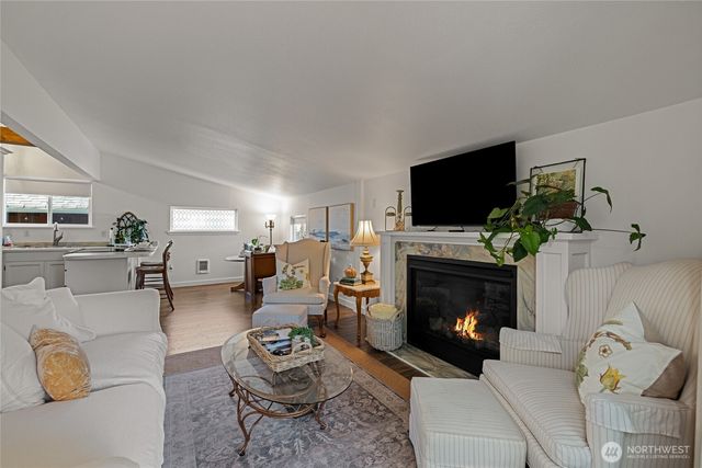 202 Prospect Street E, Eatonville, WA 98328