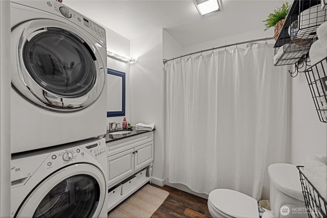 202 Prospect Street E, Eatonville, WA 98328