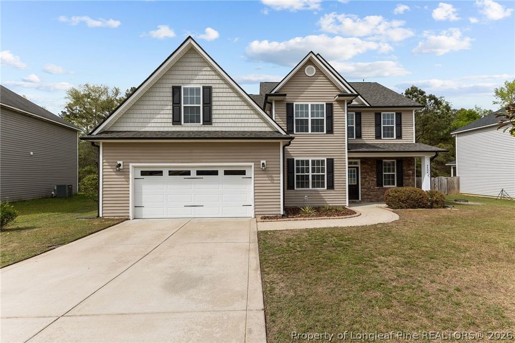 4404 Jockey Whip Lane, Parkton, NC 28371 — exterior