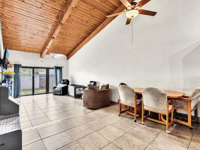 13406 SW 102nd Ln, Miami, FL 33186