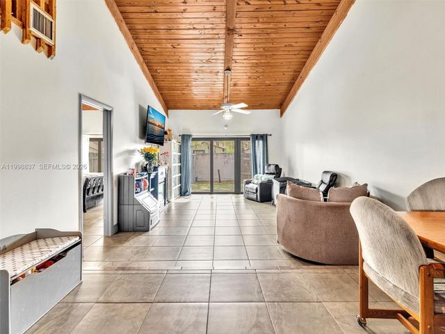 13406 SW 102nd Ln, Miami, FL 33186