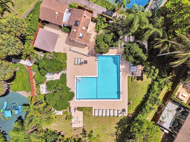 13406 SW 102nd Ln, Miami, FL 33186