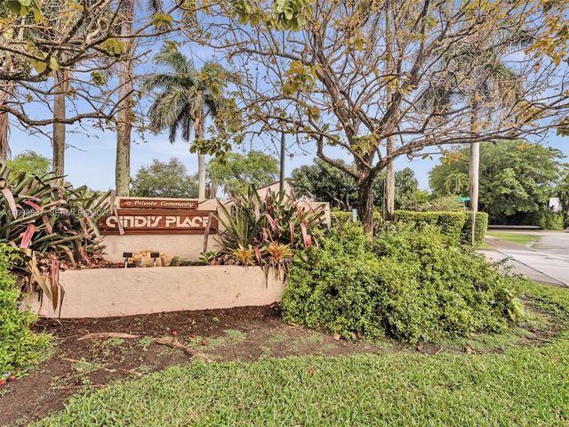 13406 SW 102nd Ln, Miami, FL 33186