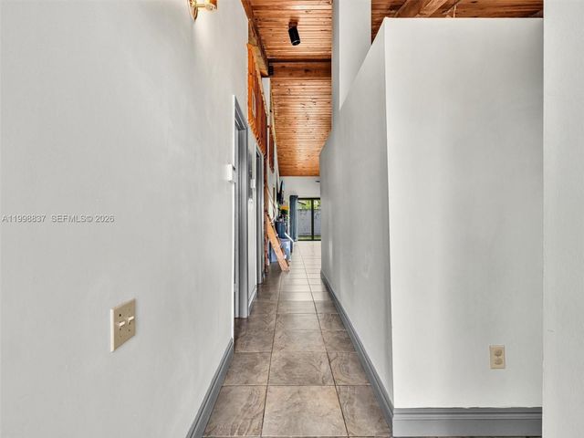 13406 SW 102nd Ln, Miami, FL 33186