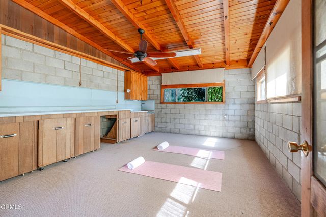 10400 Mcbroom Street, Los Angeles, CA 91040