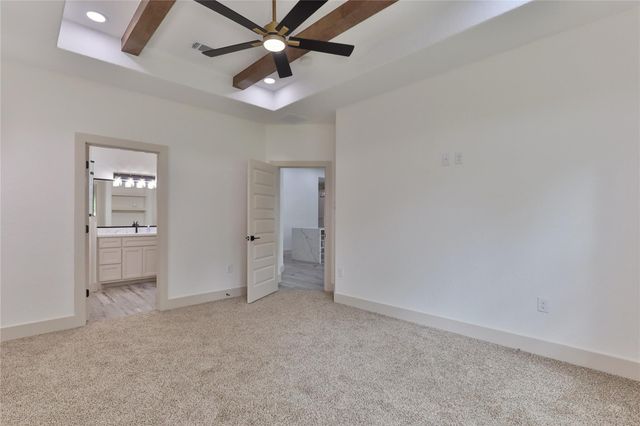 223 Laurel Street, Lake Jackson, TX 77566