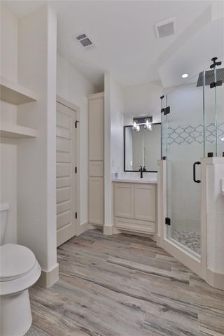 223 Laurel Street, Lake Jackson, TX 77566