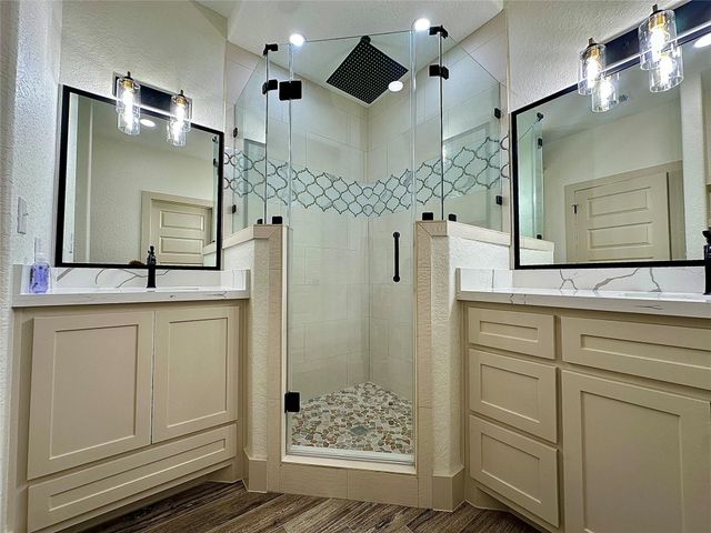 223 Laurel Street, Lake Jackson, TX 77566