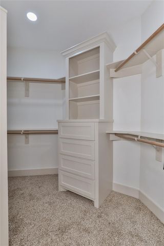 223 Laurel Street, Lake Jackson, TX 77566