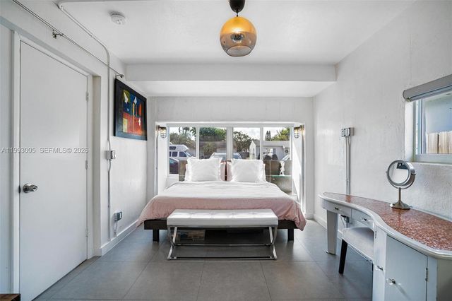 2923 Madison St, Hollywood, FL 33020