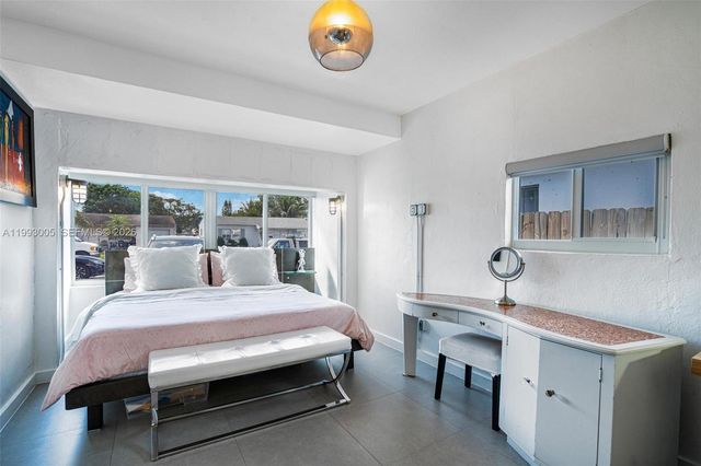 2923 Madison St, Hollywood, FL 33020