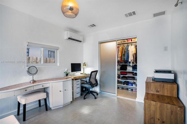 2923 Madison St, Hollywood, FL 33020