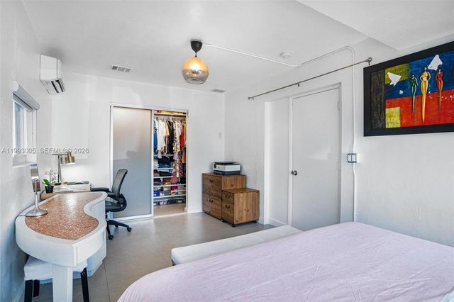 2923 Madison St, Hollywood, FL 33020