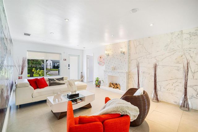 2923 Madison St, Hollywood, FL 33020