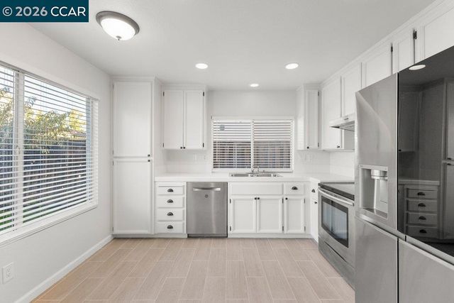 1704 NANDINA WAY, Antioch, CA 94531