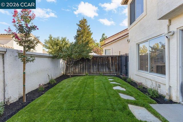 1704 NANDINA WAY, Antioch, CA 94531