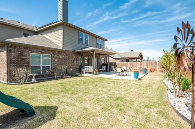 1417 Saint Johns Drive, Van Alstyne, TX 75495