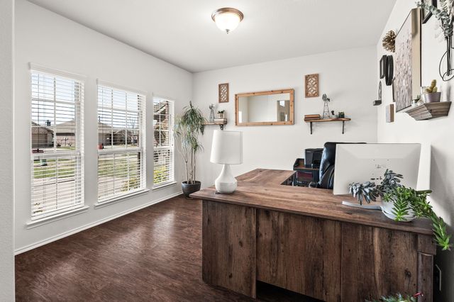 1417 Saint Johns Drive, Van Alstyne, TX 75495