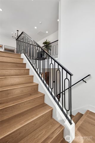 13717 SE 85th Street, Newcastle, WA 98059