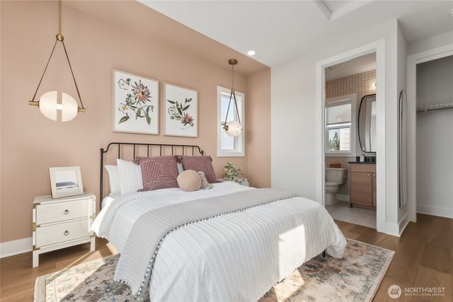 13717 SE 85th Street, Newcastle, WA 98059