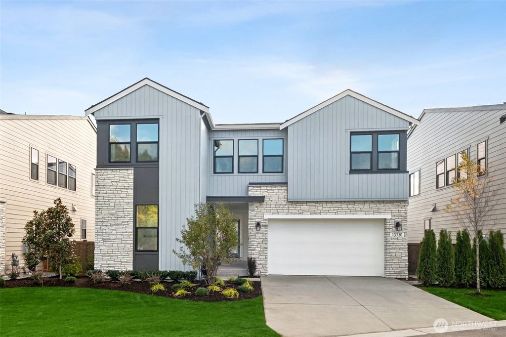 13717 SE 85th Street, Newcastle, WA 98059