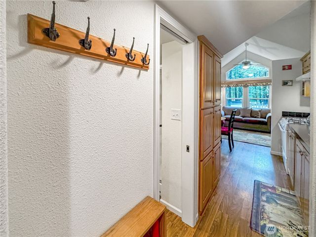 86 3 Sunset Circle, Deming, WA 98244