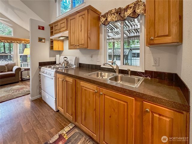 86 3 Sunset Circle, Deming, WA 98244