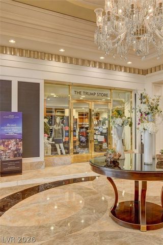 2000 North Fashion Show Drive 2815, Las Vegas, NV 89109
