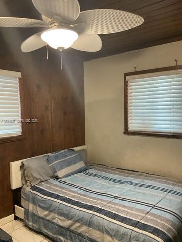 6404 Grant Court, Hollywood, FL 33024