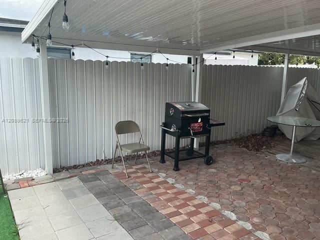 6404 Grant Court, Hollywood, FL 33024